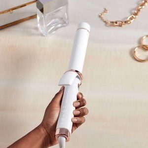 T3 Smart Curling Iron